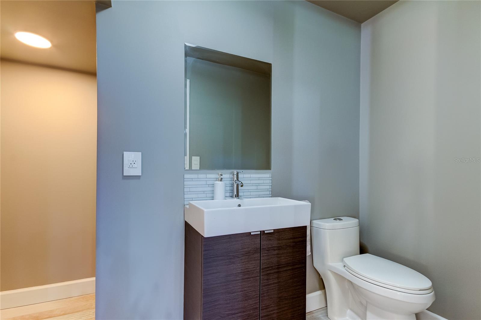 6828 OLD PASCO RD, WESLEY CHAPEL, FL, 33544