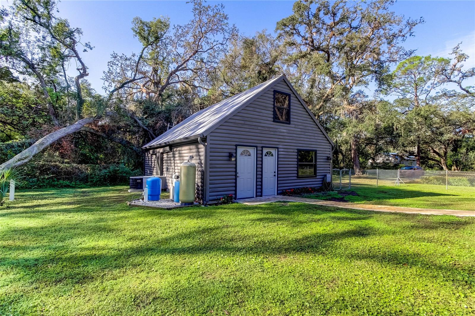 6828 OLD PASCO RD, WESLEY CHAPEL, FL, 33544