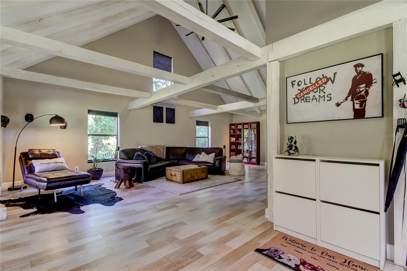 6828 OLD PASCO RD, WESLEY CHAPEL, FL, 33544