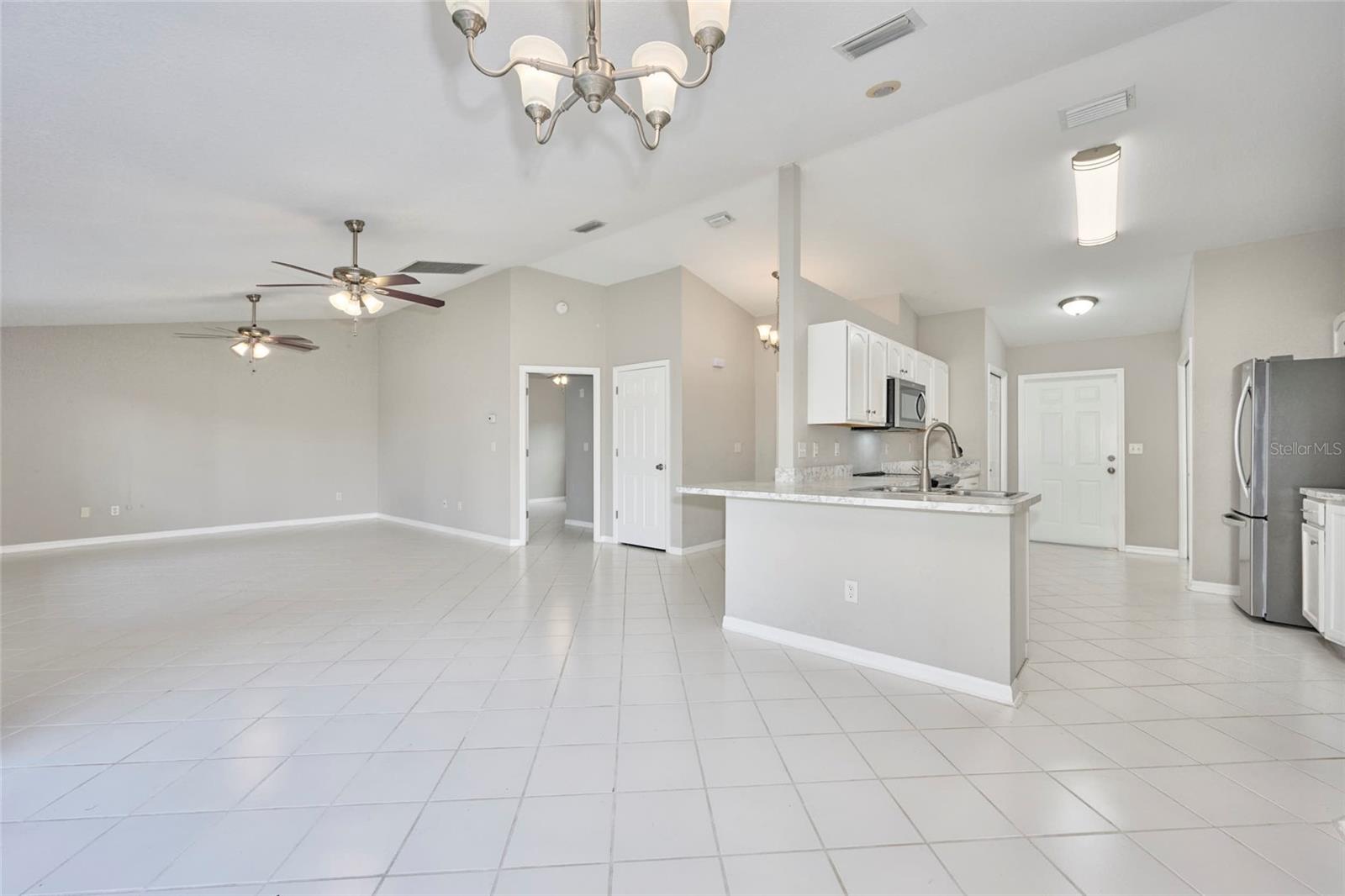 6294 ARBOREA DR, INDIAN LAKE ESTATES, FL, 33855