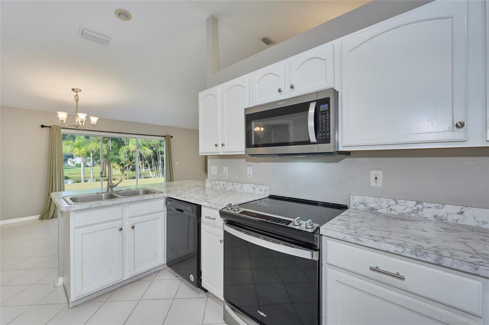 6294 ARBOREA DR, INDIAN LAKE ESTATES, FL, 33855