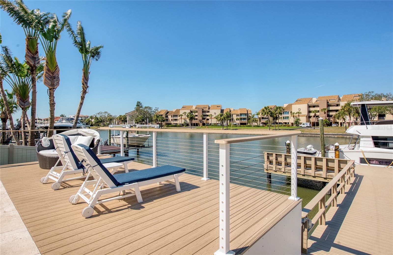 2773 SEABREEZE DR S, GULFPORT, FL, 33707