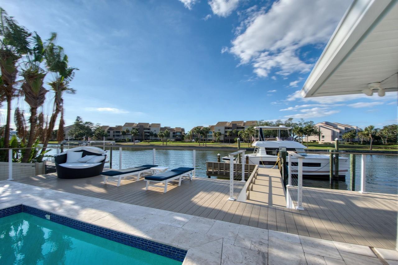 2773 SEABREEZE DR S, GULFPORT, FL, 33707