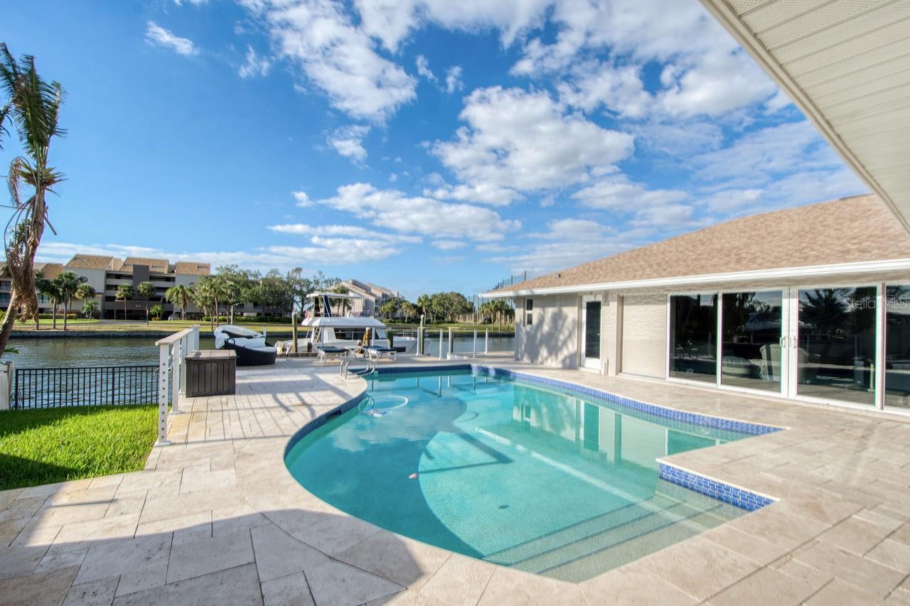 2773 SEABREEZE DR S, GULFPORT, FL, 33707