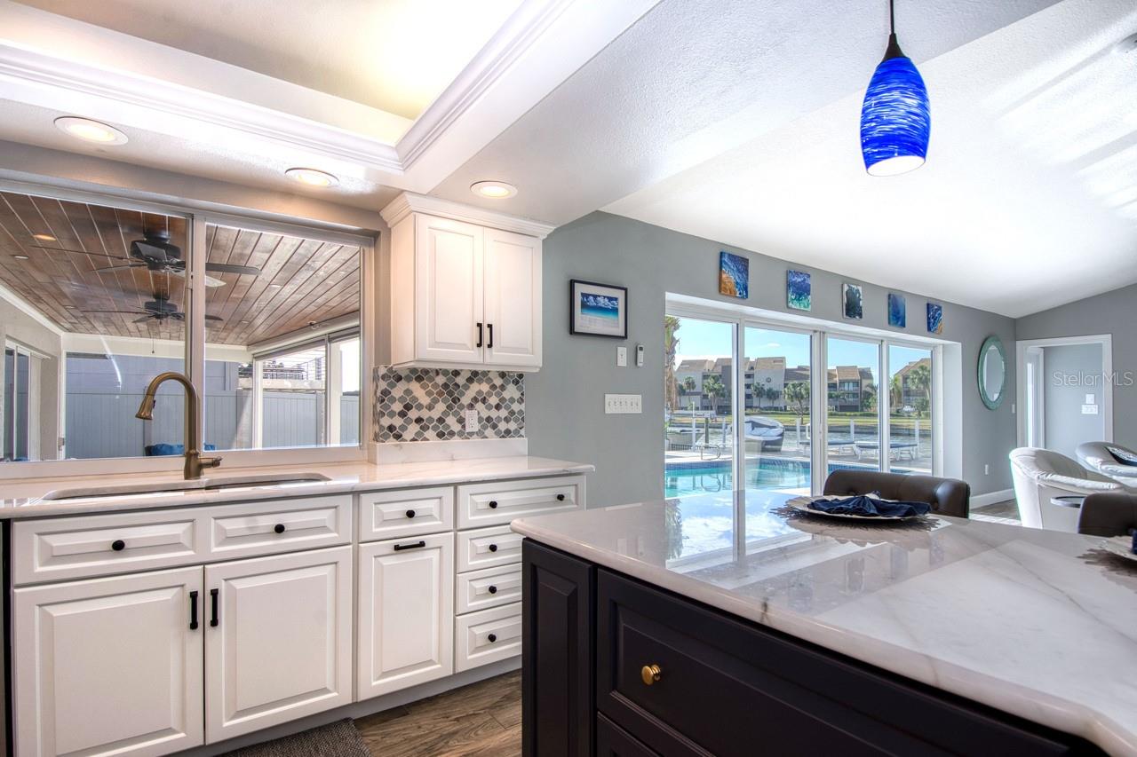 2773 SEABREEZE DR S, GULFPORT, FL, 33707