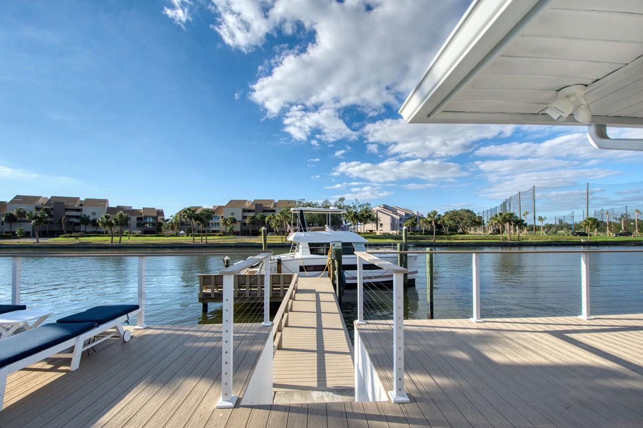 2773 SEABREEZE DR S, GULFPORT, FL, 33707