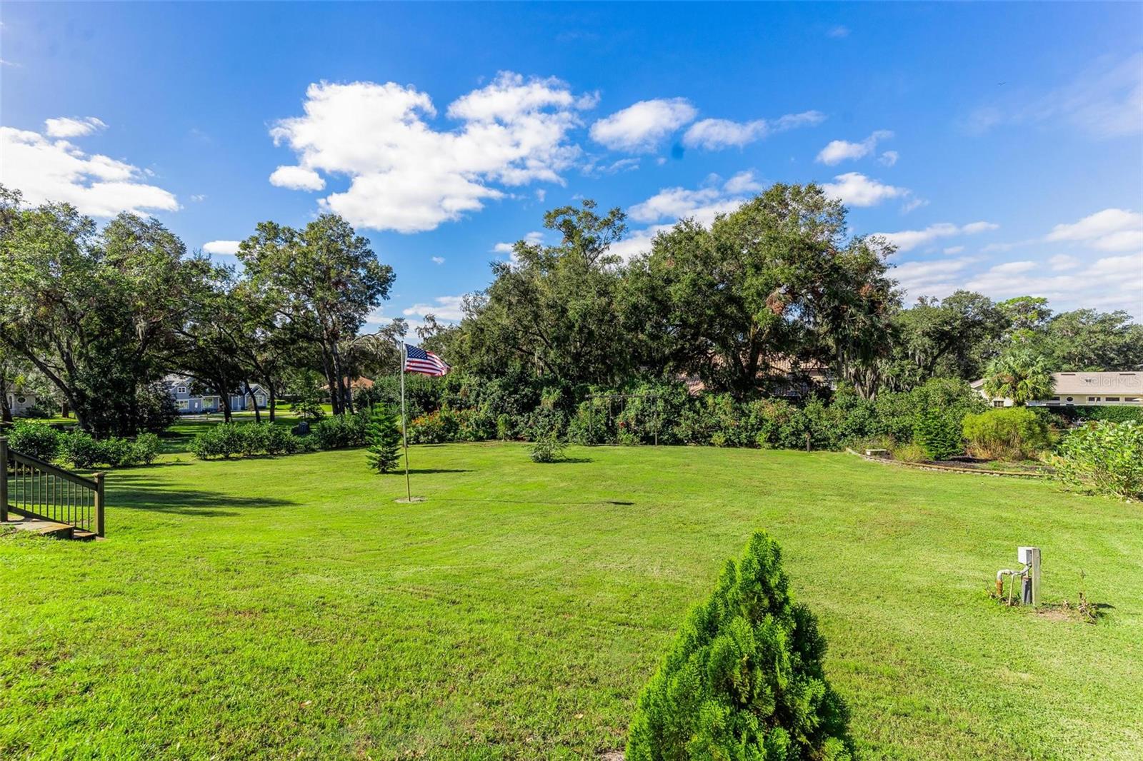 3927 OAK POINTE DR, LADY LAKE, FL, 32159