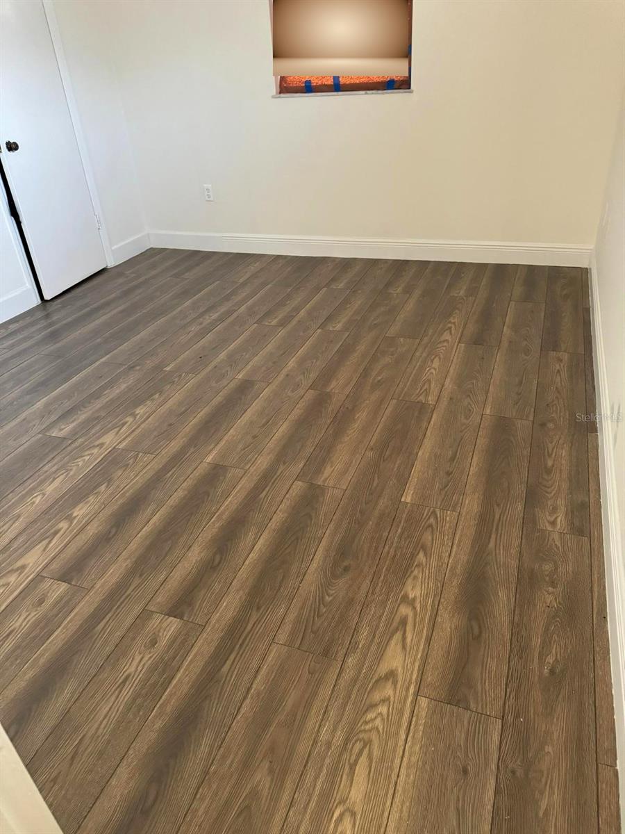 212 ARLINGTON RD, GROVELAND, FL, 34736
