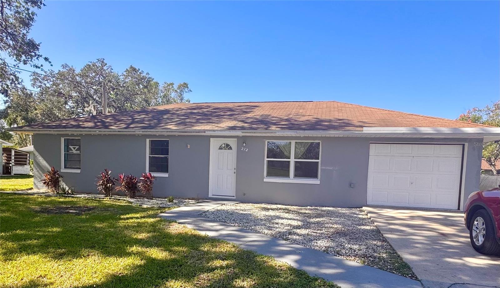 212 ARLINGTON RD, GROVELAND, FL, 34736