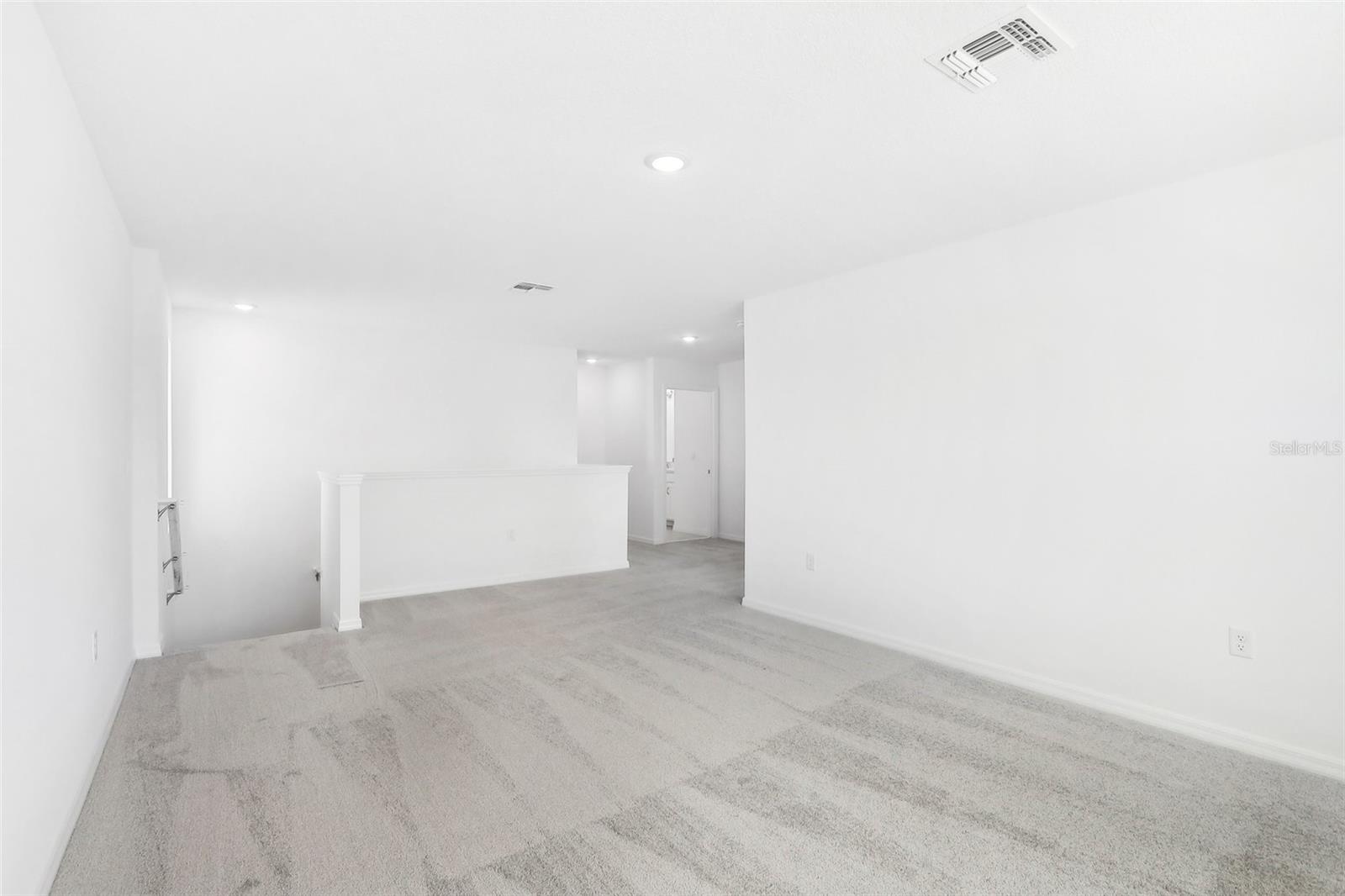 27472 BLACK KITE AVE, HOWEY IN THE HILLS, FL, 34737