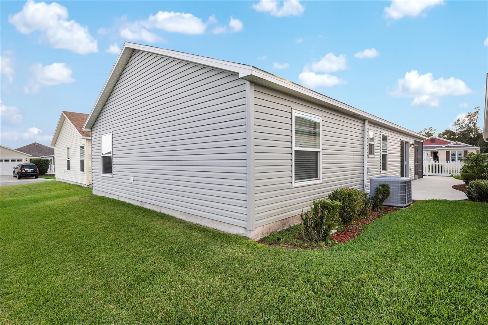 5627 VAN WINKLE TER, THE VILLAGES, FL, 32163