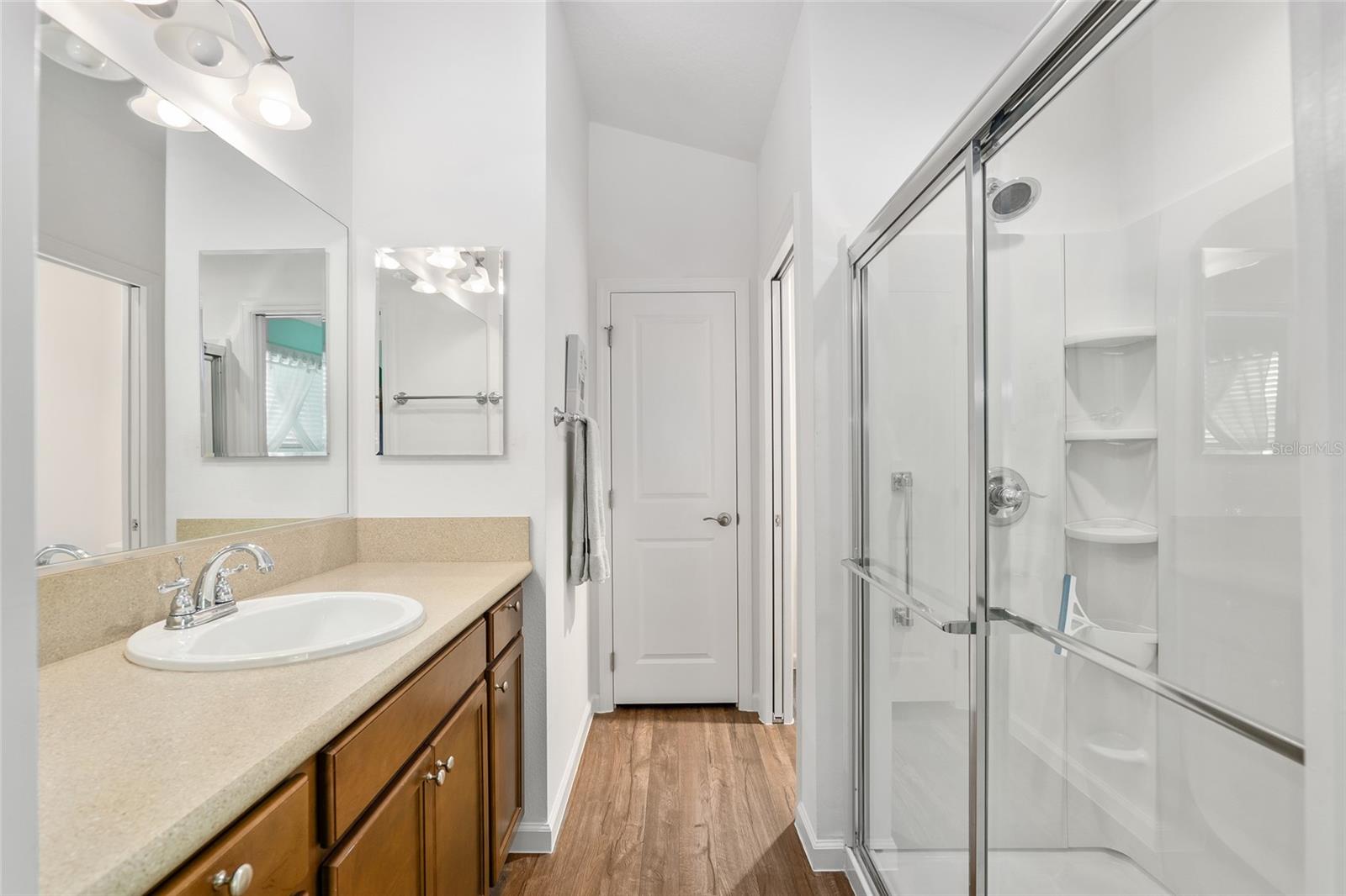 5627 VAN WINKLE TER, THE VILLAGES, FL, 32163