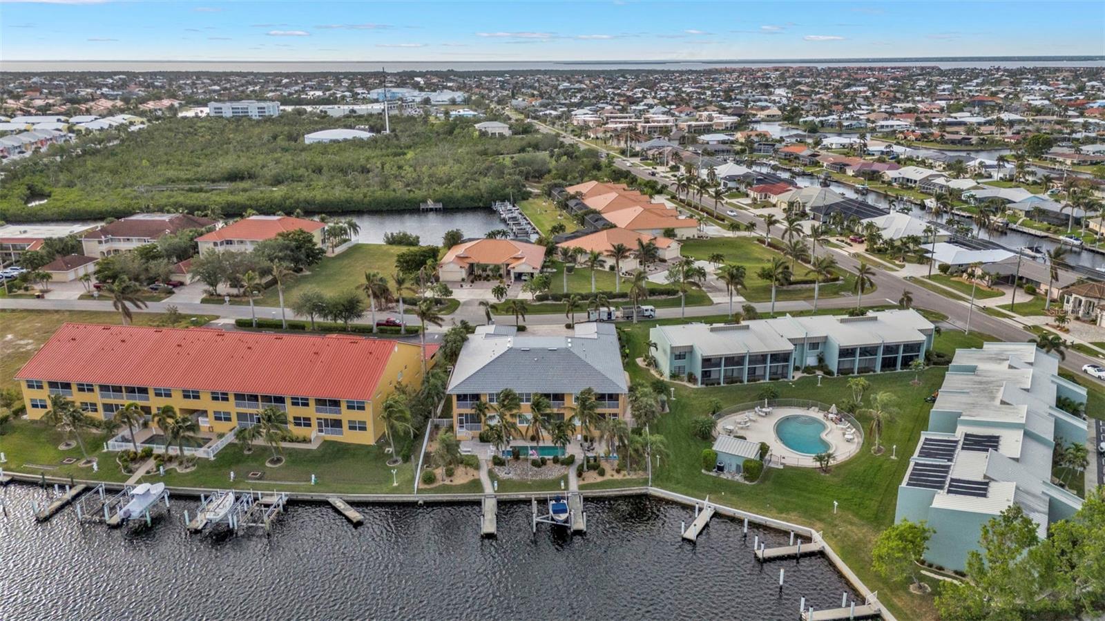 3216 PURPLE MARTIN DR #122, PUNTA GORDA, FL, 33950