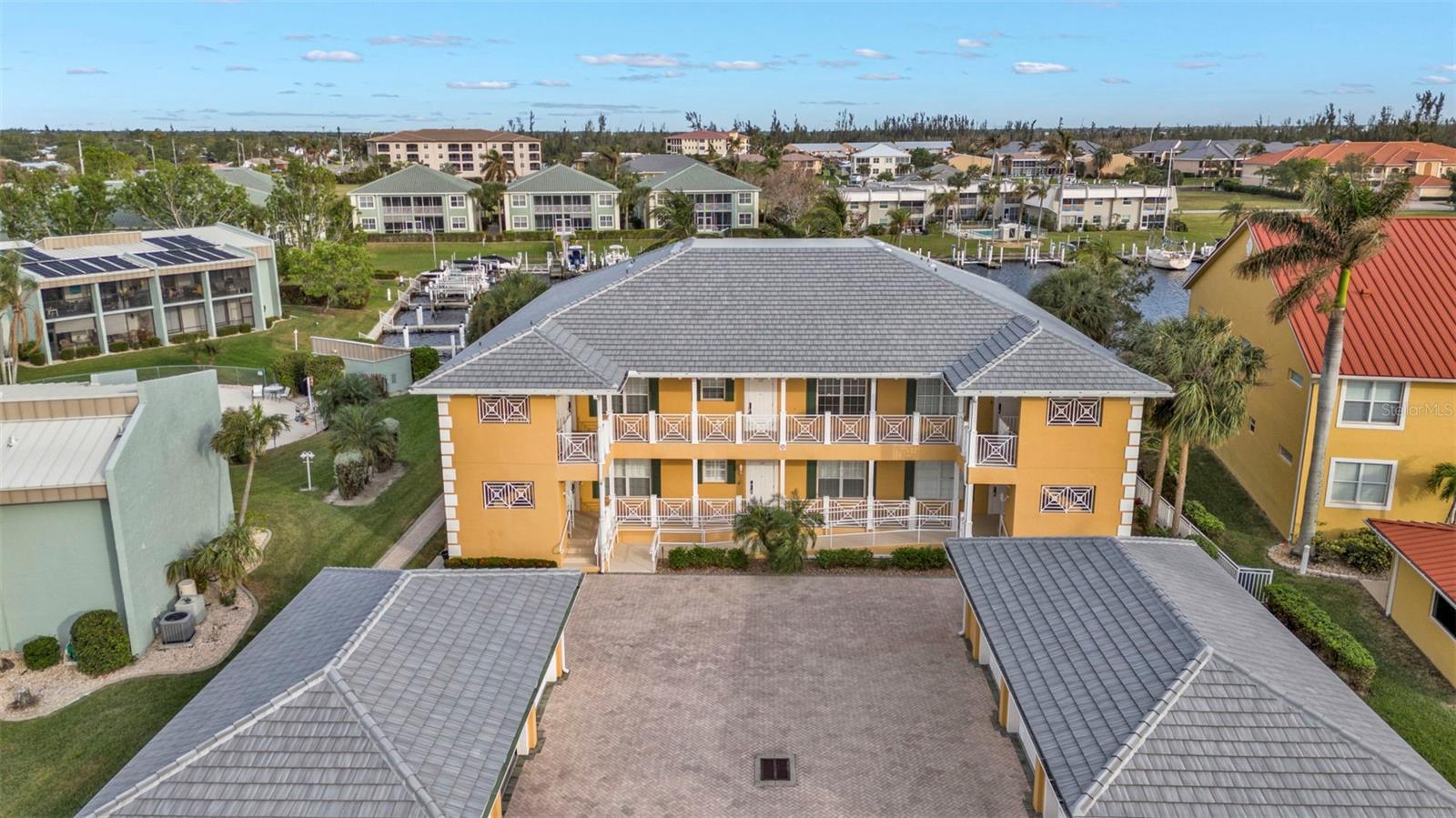 3216 PURPLE MARTIN DR #122, PUNTA GORDA, FL, 33950