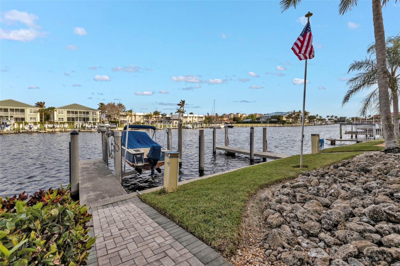 3216 PURPLE MARTIN DR #122, PUNTA GORDA, FL, 33950