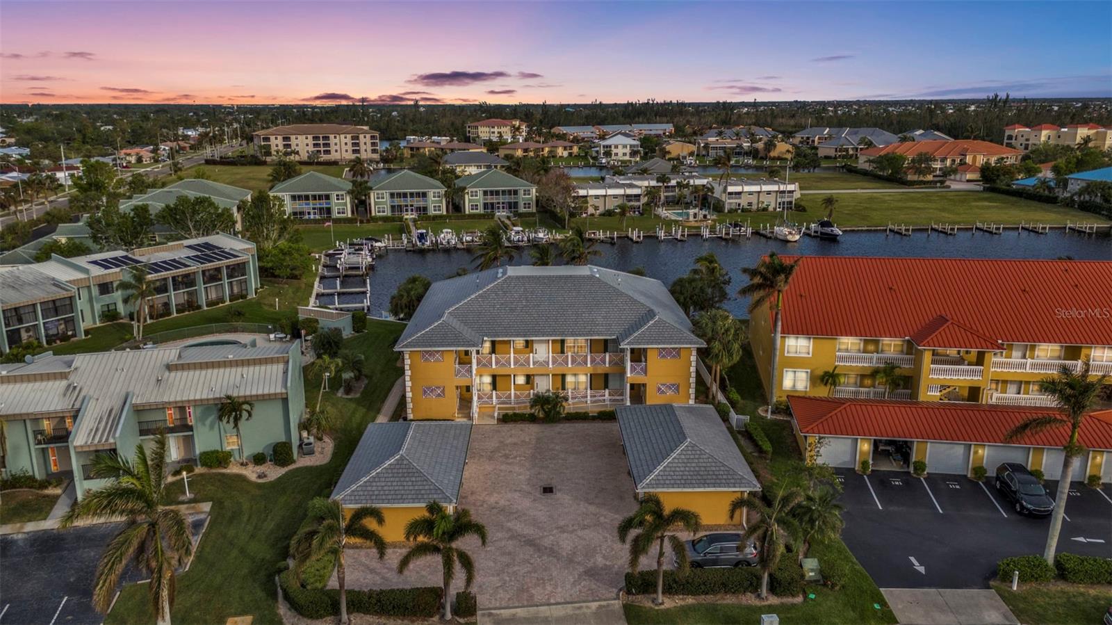 3216 PURPLE MARTIN DR #122, PUNTA GORDA, FL, 33950