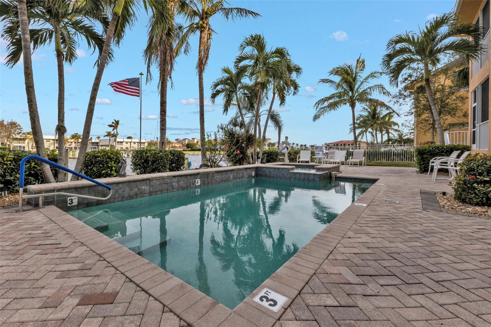 3216 PURPLE MARTIN DR #122, PUNTA GORDA, FL, 33950