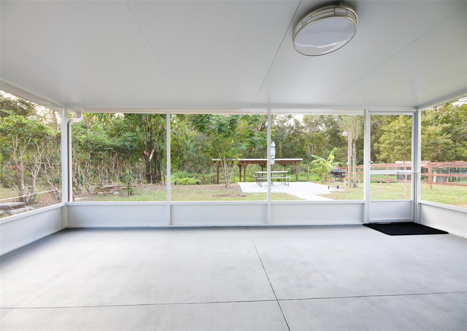 13349 WOODLAND DR, ASTATULA, FL, 34705