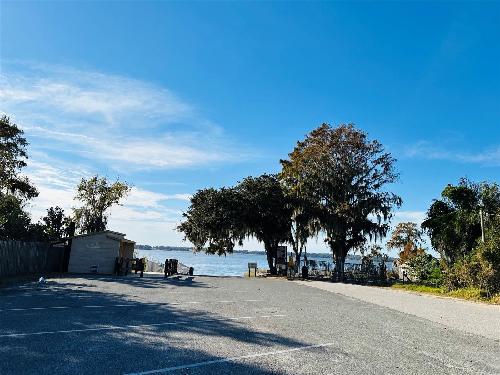 13349 WOODLAND DR, ASTATULA, FL, 34705