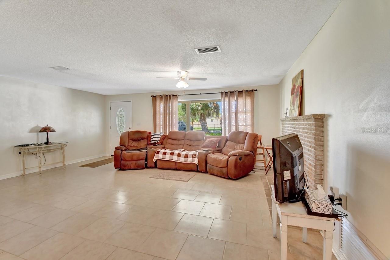 1527 MAGNOLIA ST, NEW SMYRNA BEACH, FL, 32168
