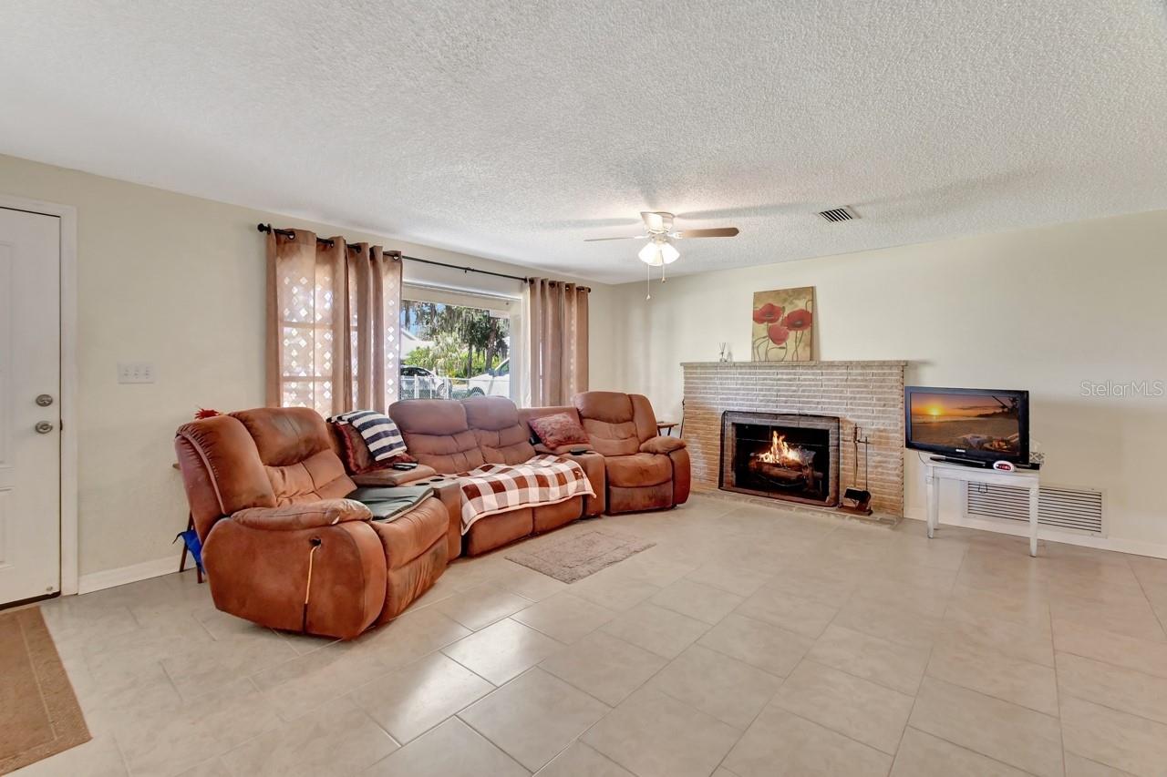 1527 MAGNOLIA ST, NEW SMYRNA BEACH, FL, 32168