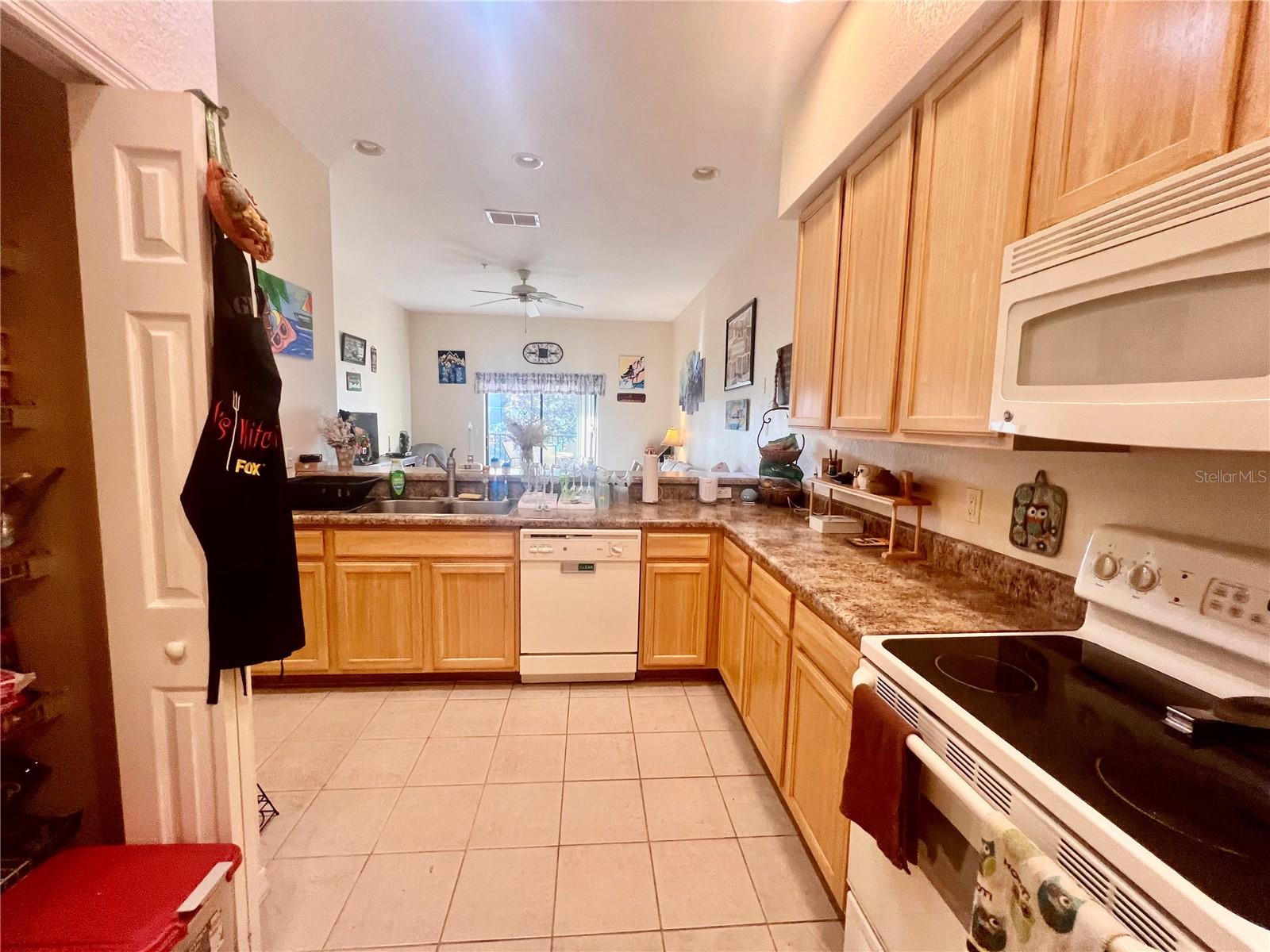 3050 PIRATES RETREAT CT #402, KISSIMMEE, FL, 34747