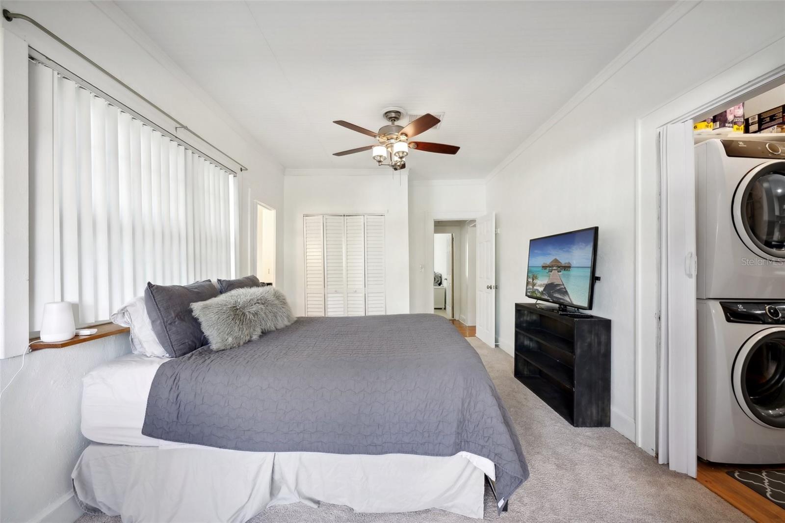 56 W PARK ST, TARPON SPRINGS, FL, 34689