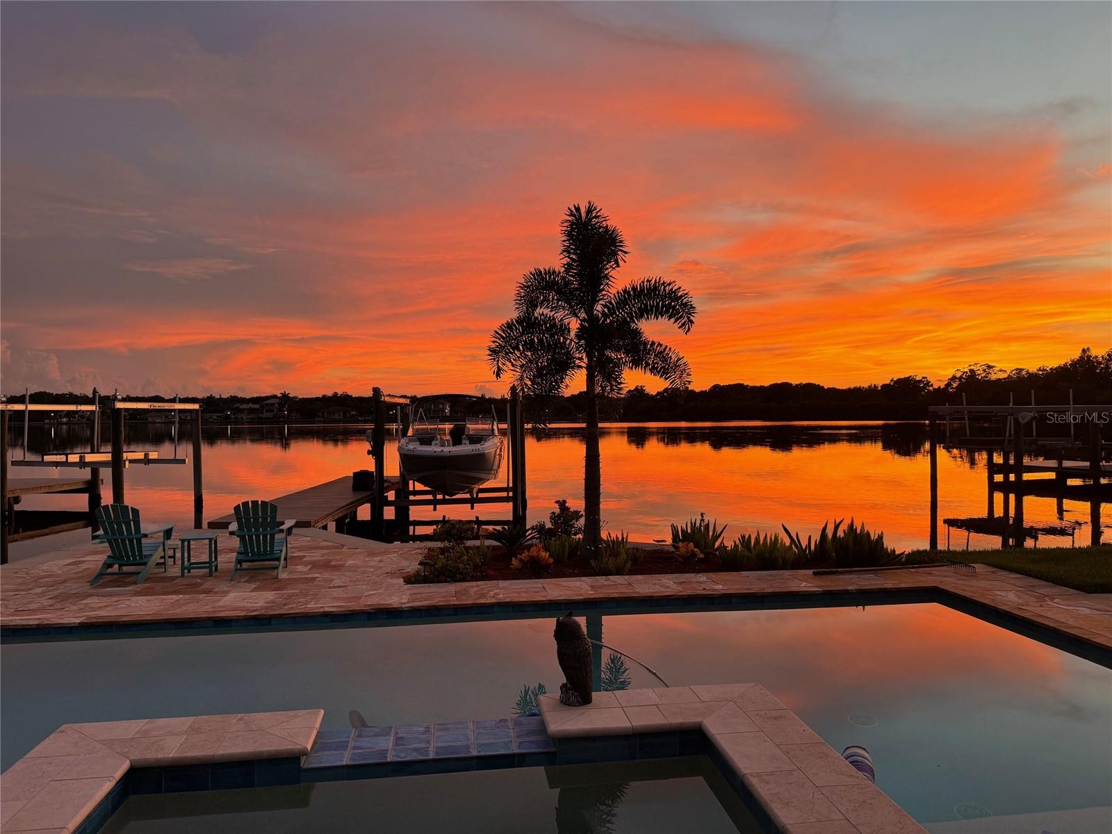 1348 MONTEREY BLVD NE, ST PETERSBURG, FL, 33704