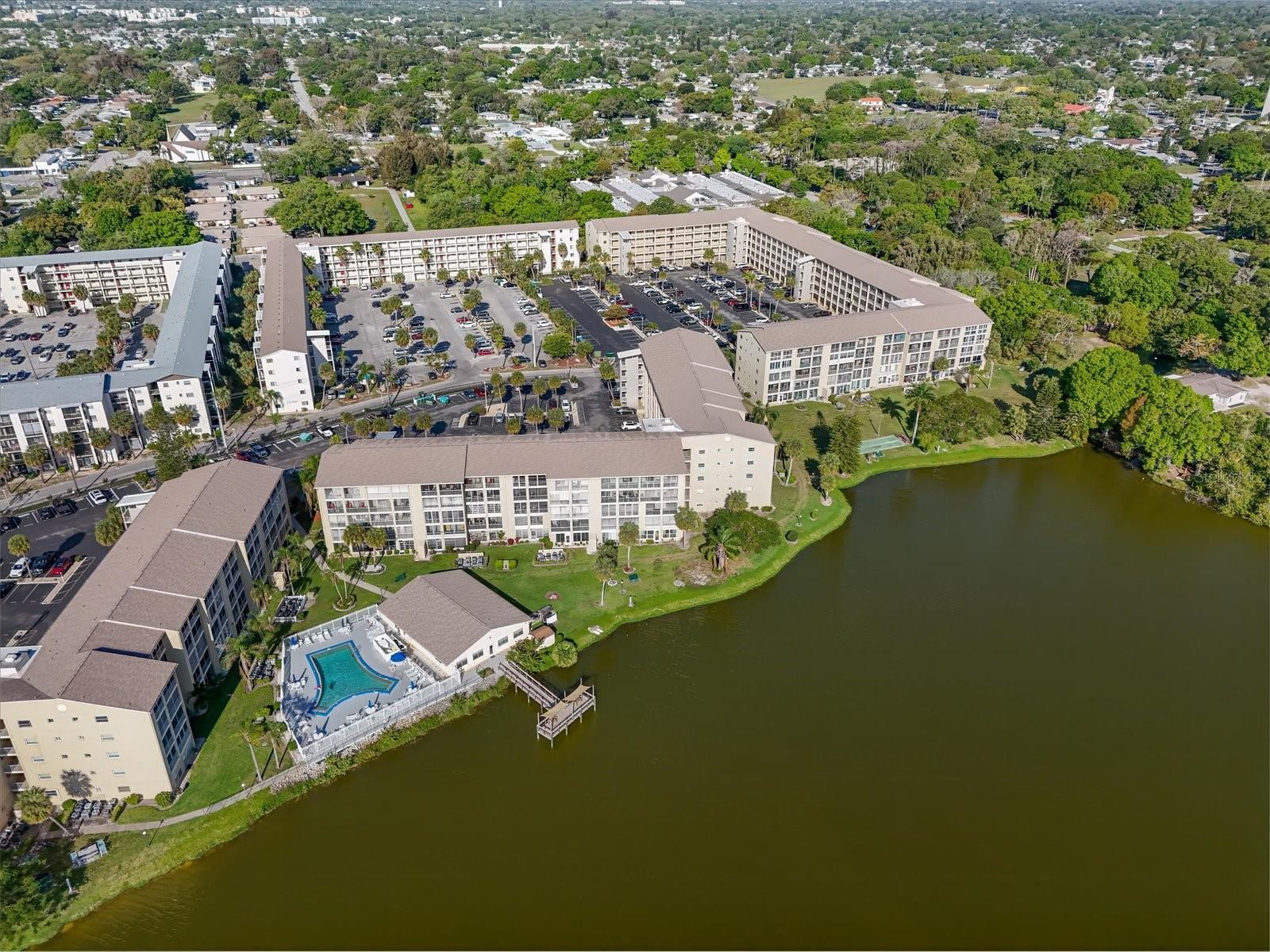 3572 LAKE BAYSHORE DR #207 BLDG K, BRADENTON, FL, 34205