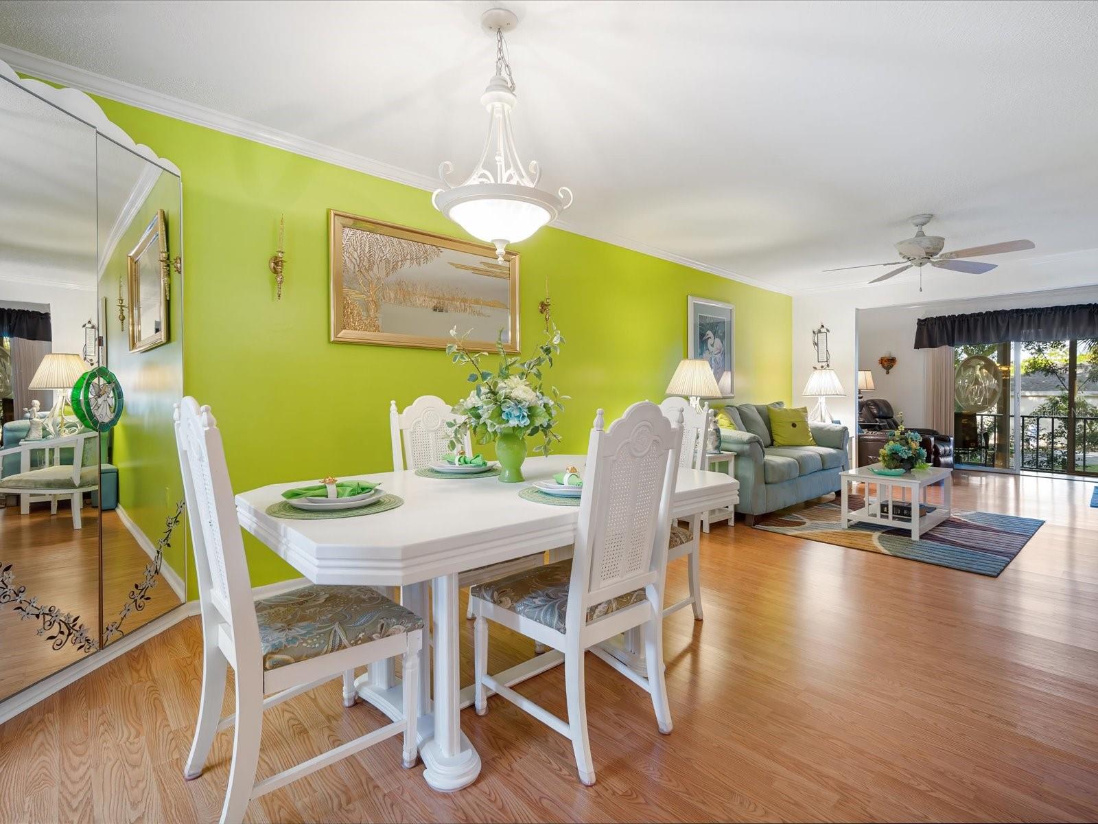 3572 LAKE BAYSHORE DR #207 BLDG K, BRADENTON, FL, 34205