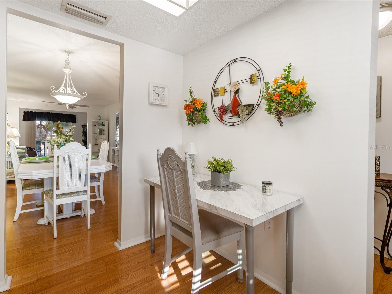 3572 LAKE BAYSHORE DR #207 BLDG K, BRADENTON, FL, 34205