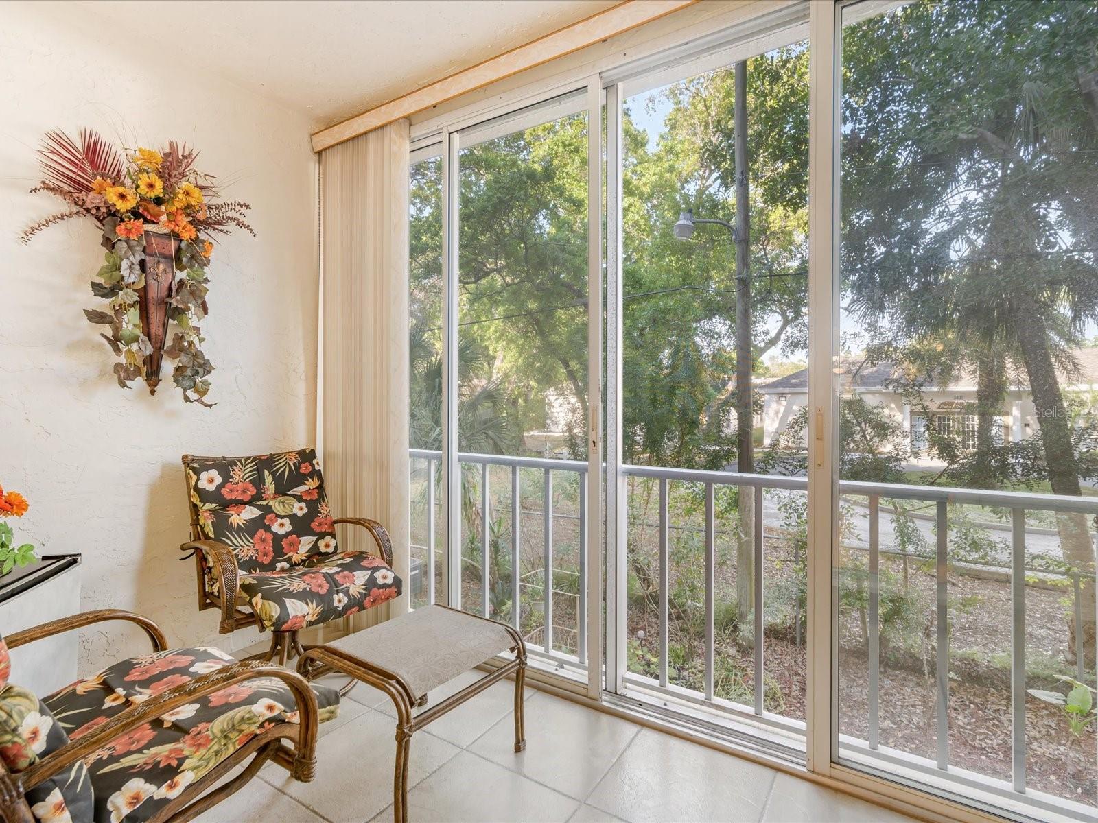 3572 LAKE BAYSHORE DR #207 BLDG K, BRADENTON, FL, 34205