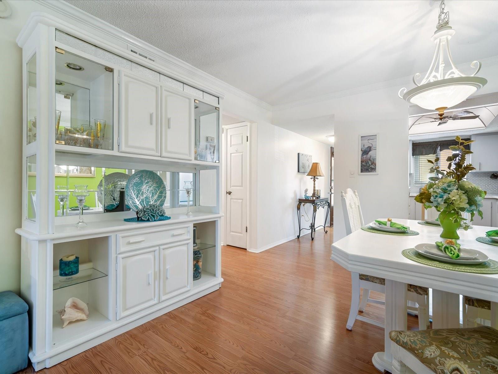 3572 LAKE BAYSHORE DR #207 BLDG K, BRADENTON, FL, 34205