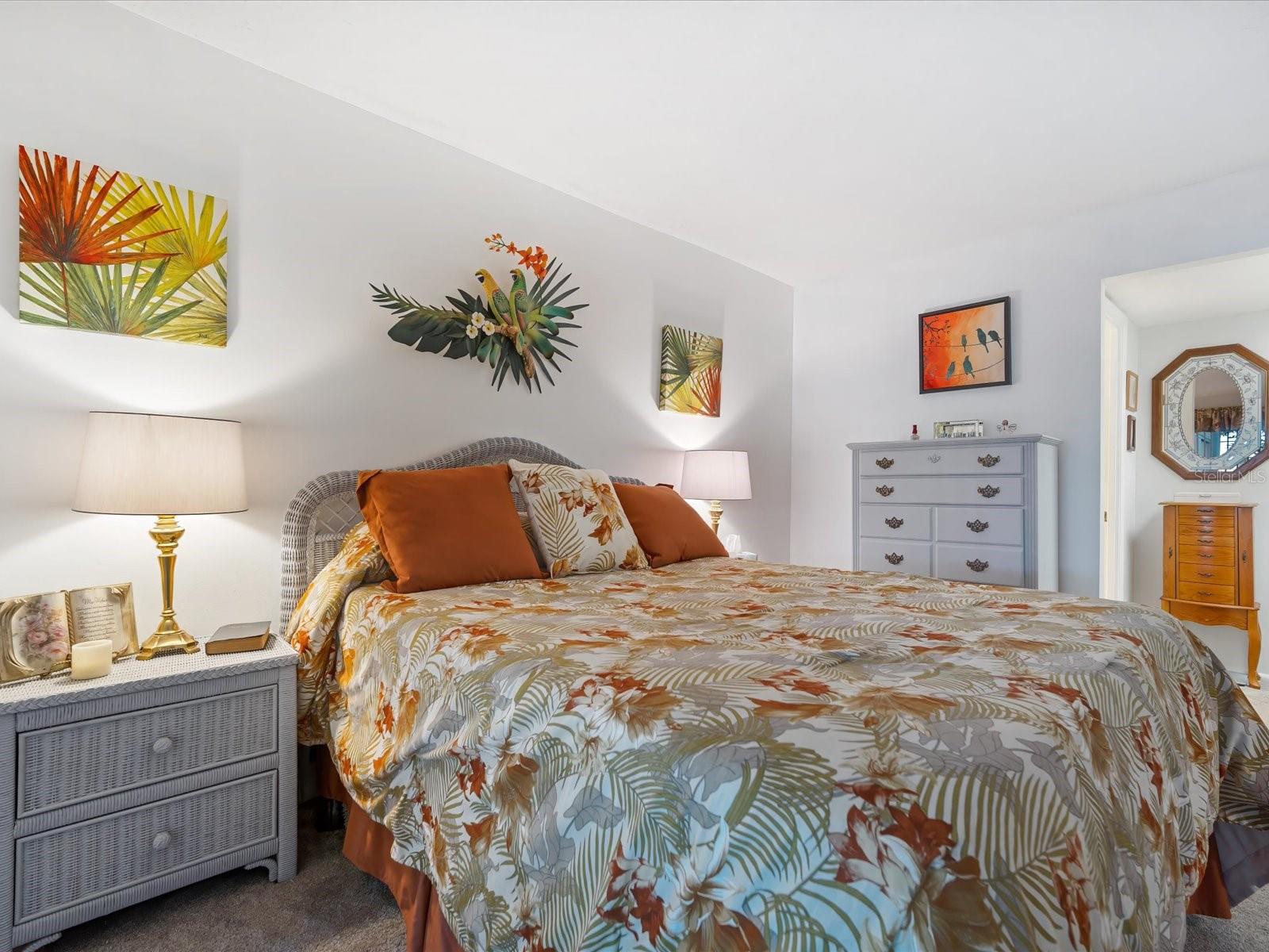 3572 LAKE BAYSHORE DR #207 BLDG K, BRADENTON, FL, 34205