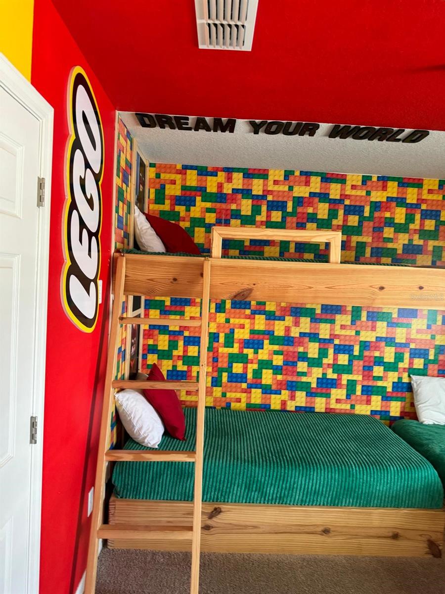 8918 TROPICAL HAVEN CT, KISSIMMEE, FL, 34747