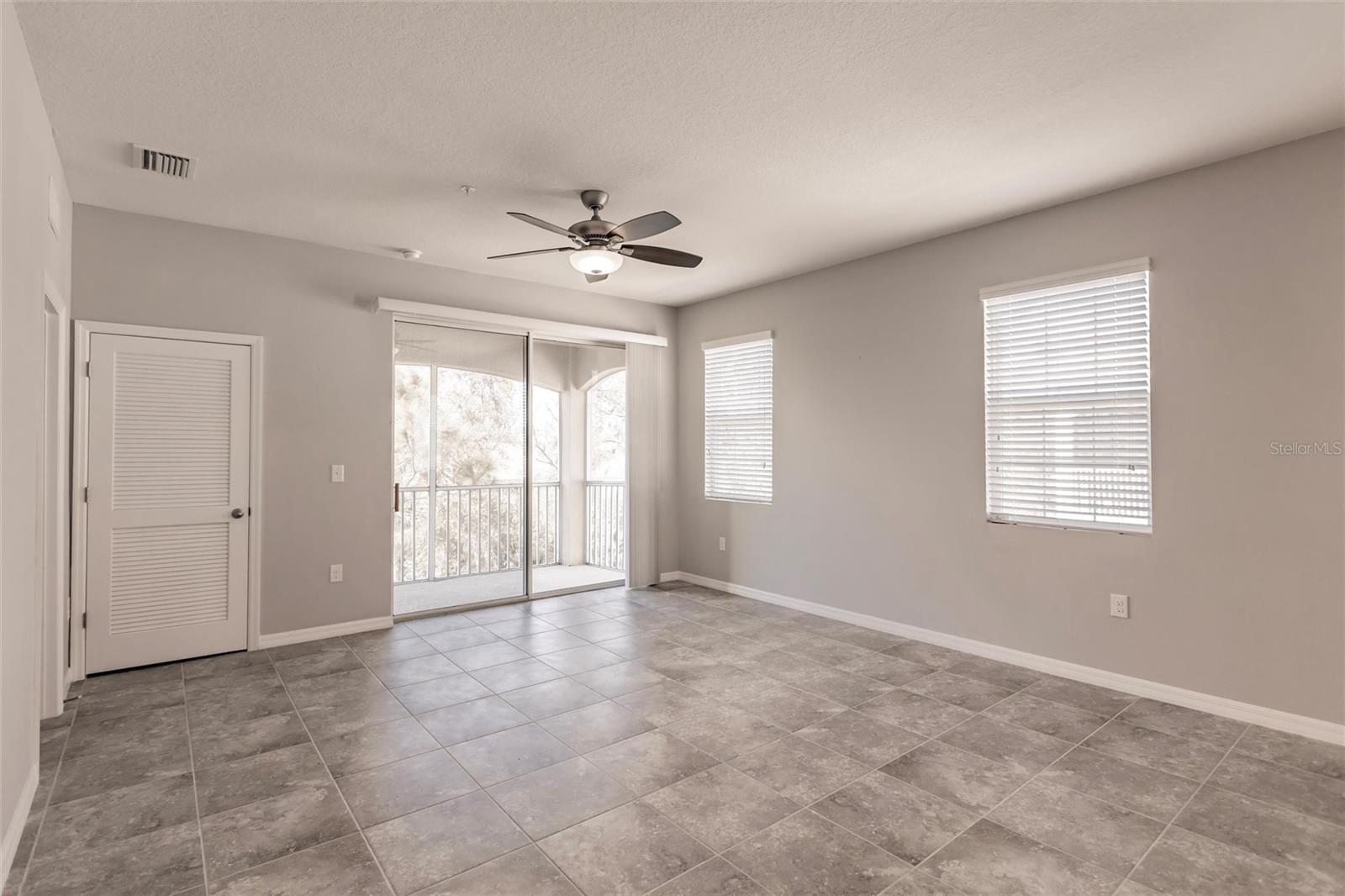 8372 ENCLAVE WAY #104, SARASOTA, FL, 34243