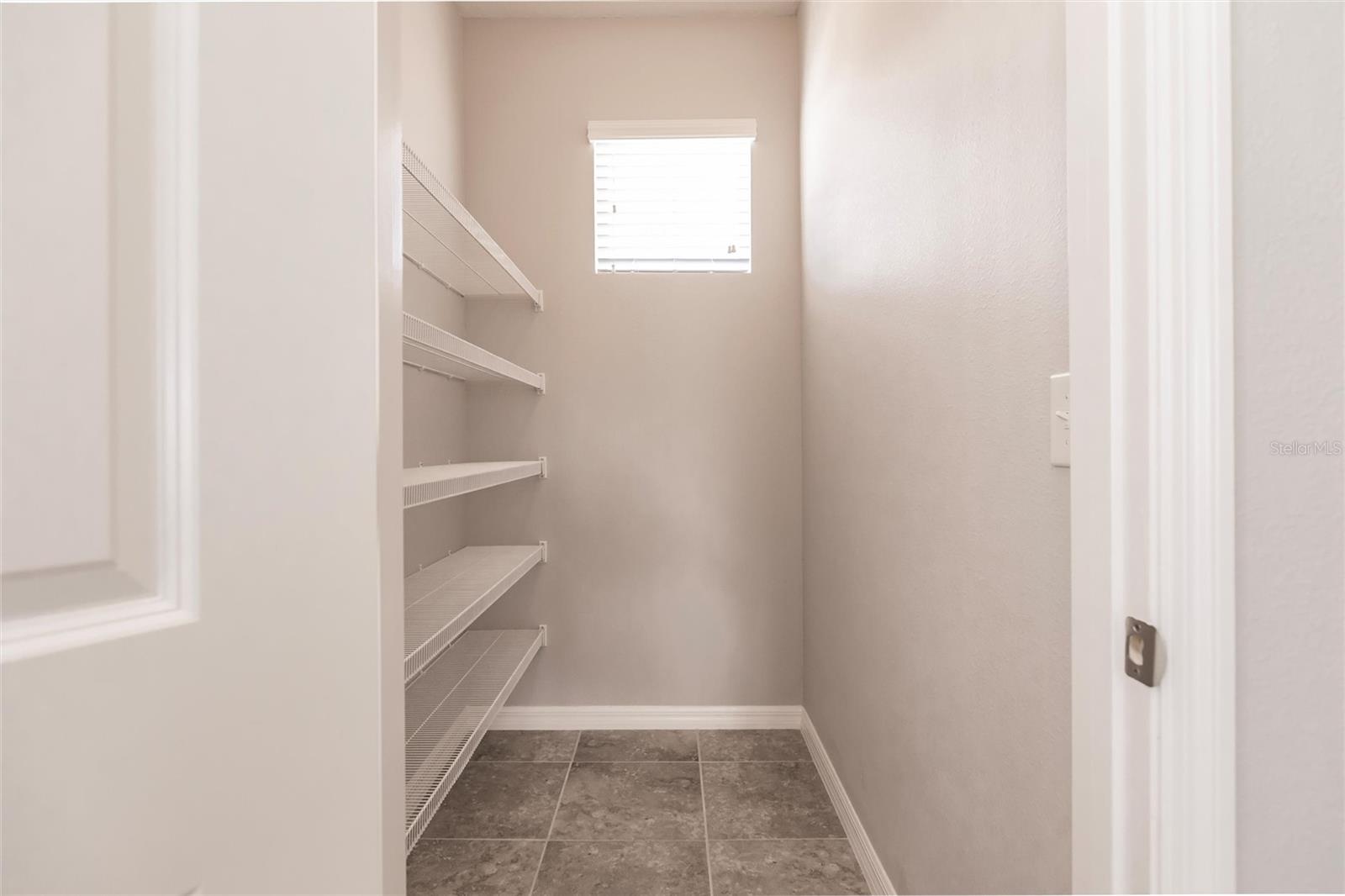 8372 ENCLAVE WAY #104, SARASOTA, FL, 34243