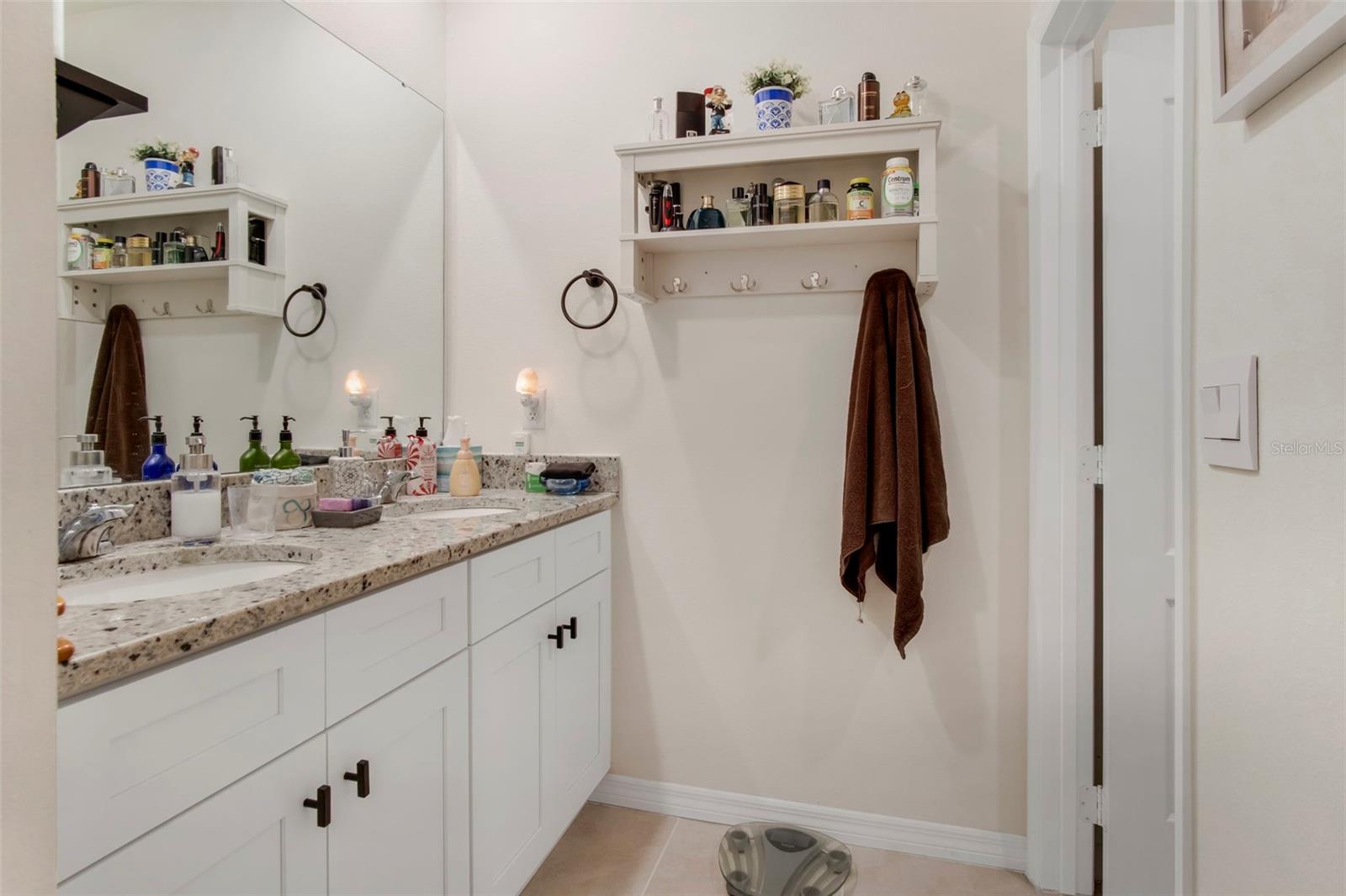 2011 CHICKASAW BLVD, DAVENPORT, FL, 33837