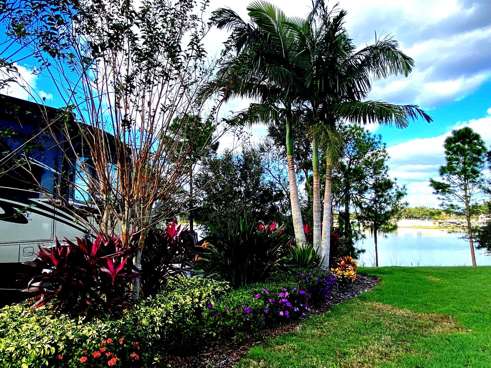 706 MEANDERING WAY, POLK CITY, FL, 33868