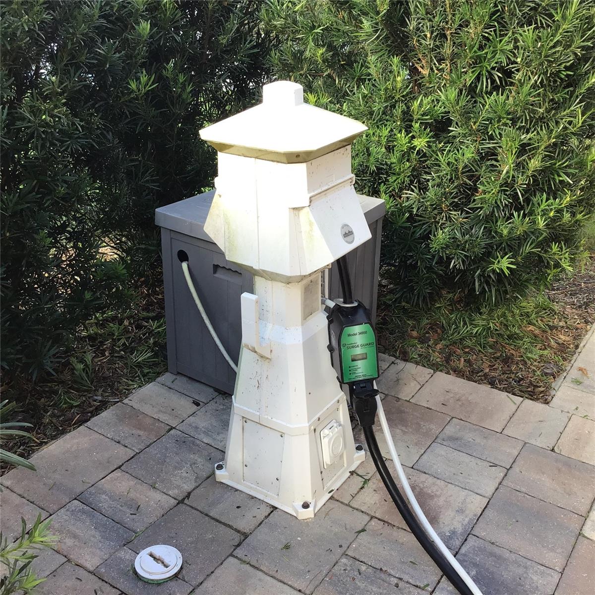 706 MEANDERING WAY, POLK CITY, FL, 33868