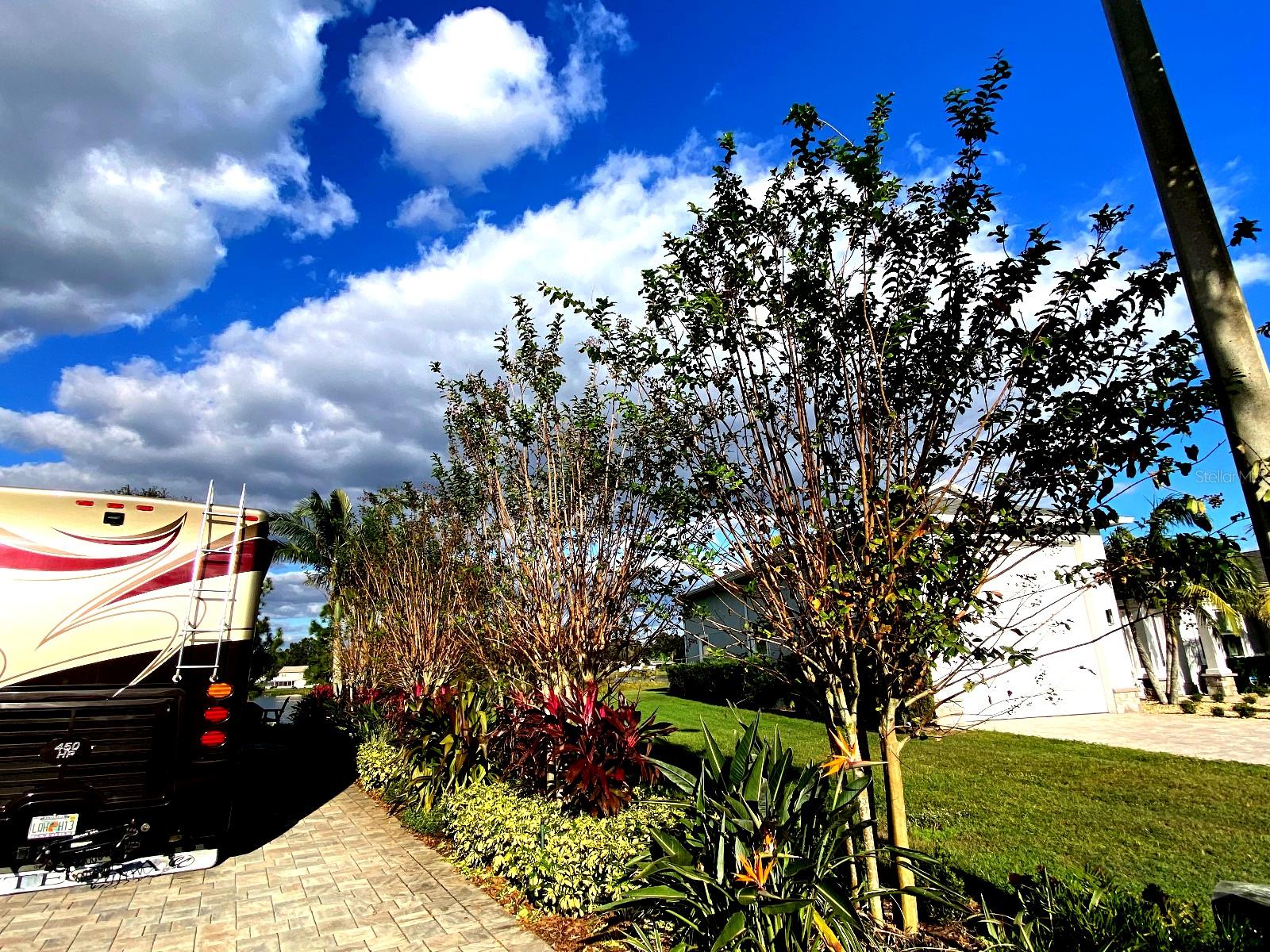 706 MEANDERING WAY, POLK CITY, FL, 33868