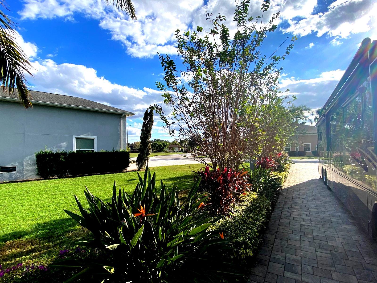 706 MEANDERING WAY, POLK CITY, FL, 33868