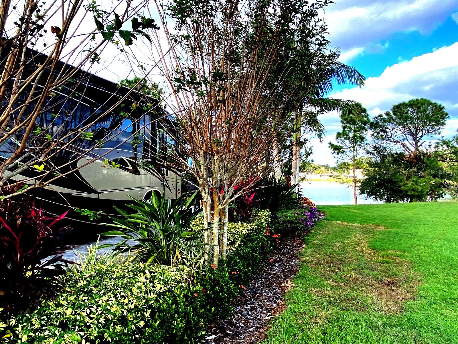 706 MEANDERING WAY, POLK CITY, FL, 33868