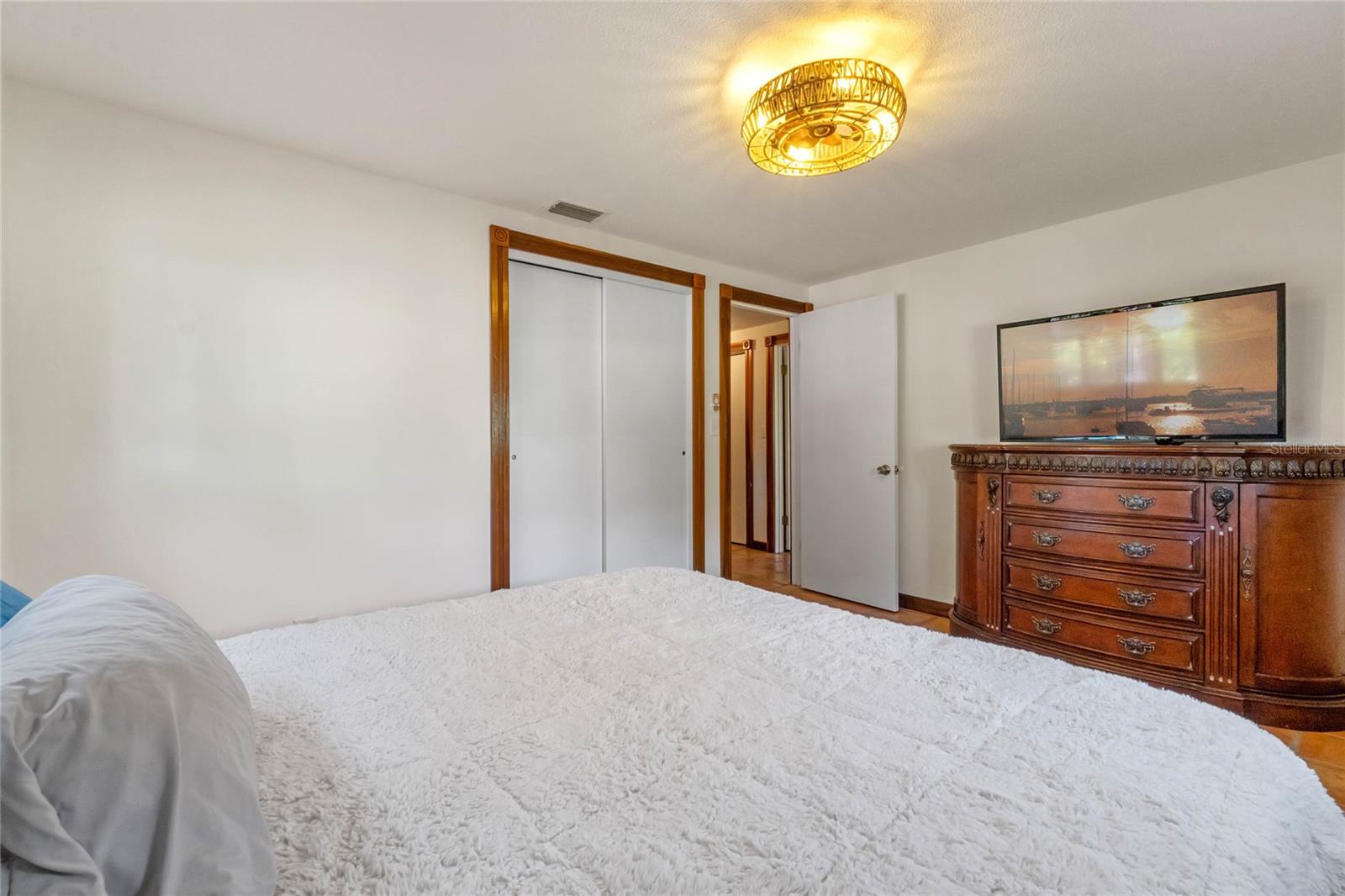 360 REST HAVEN RD, GENEVA, FL, 32732