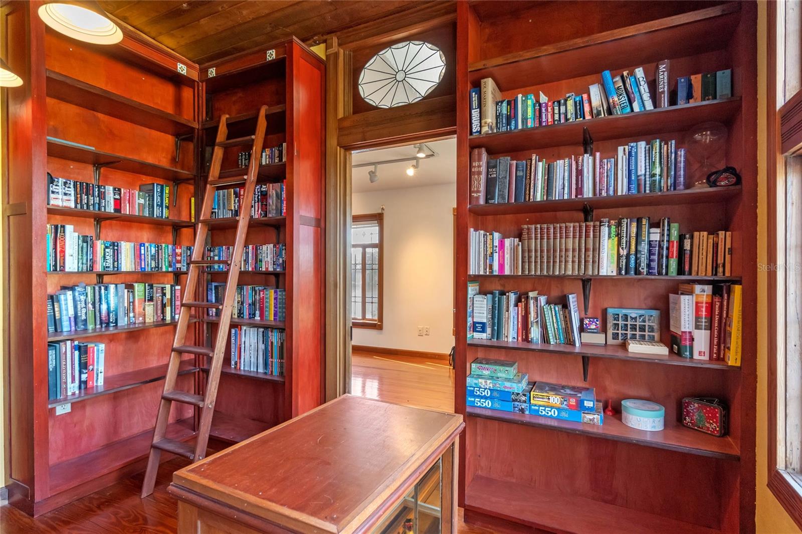 360 REST HAVEN RD, GENEVA, FL, 32732