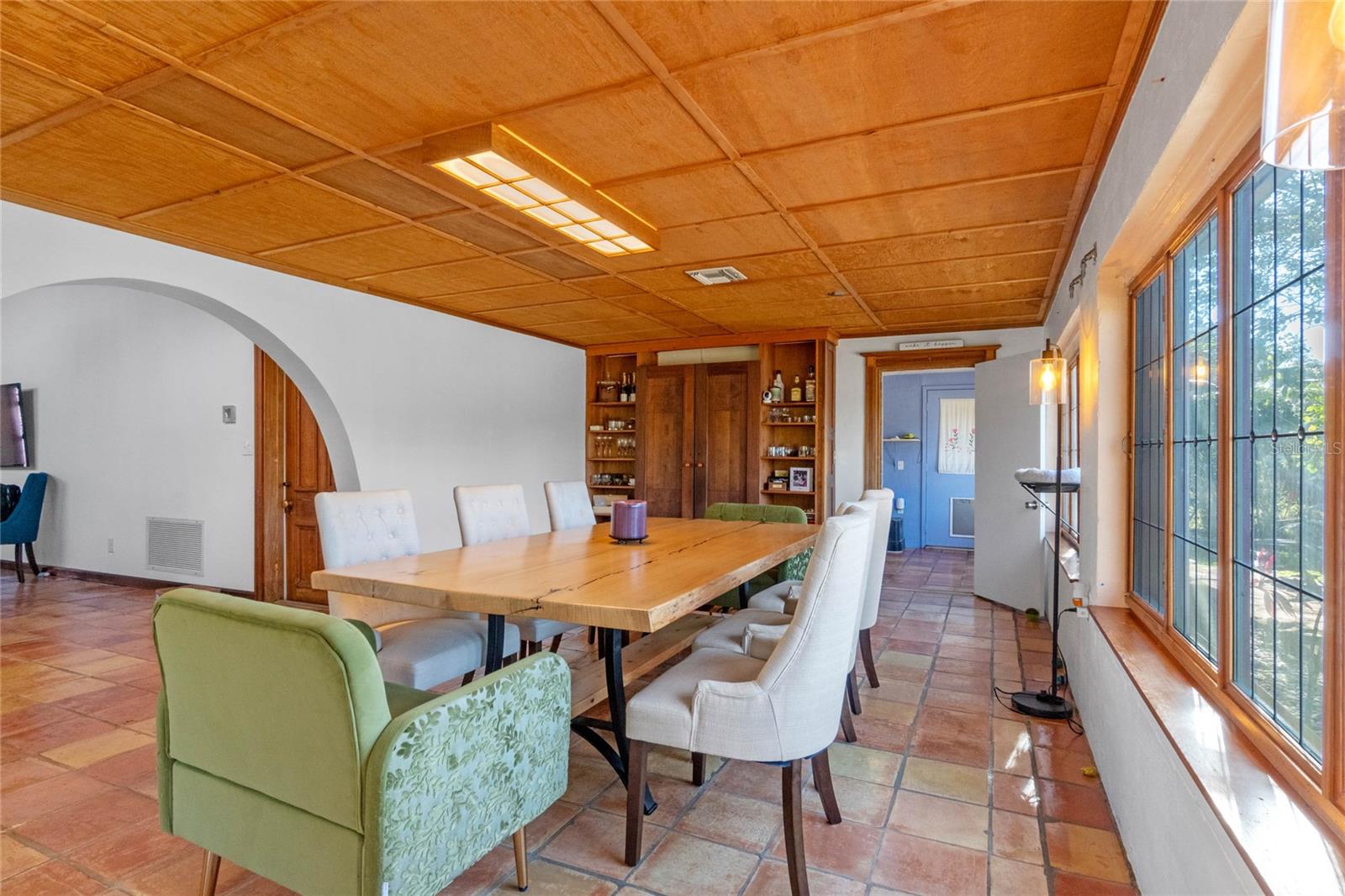 360 REST HAVEN RD, GENEVA, FL, 32732