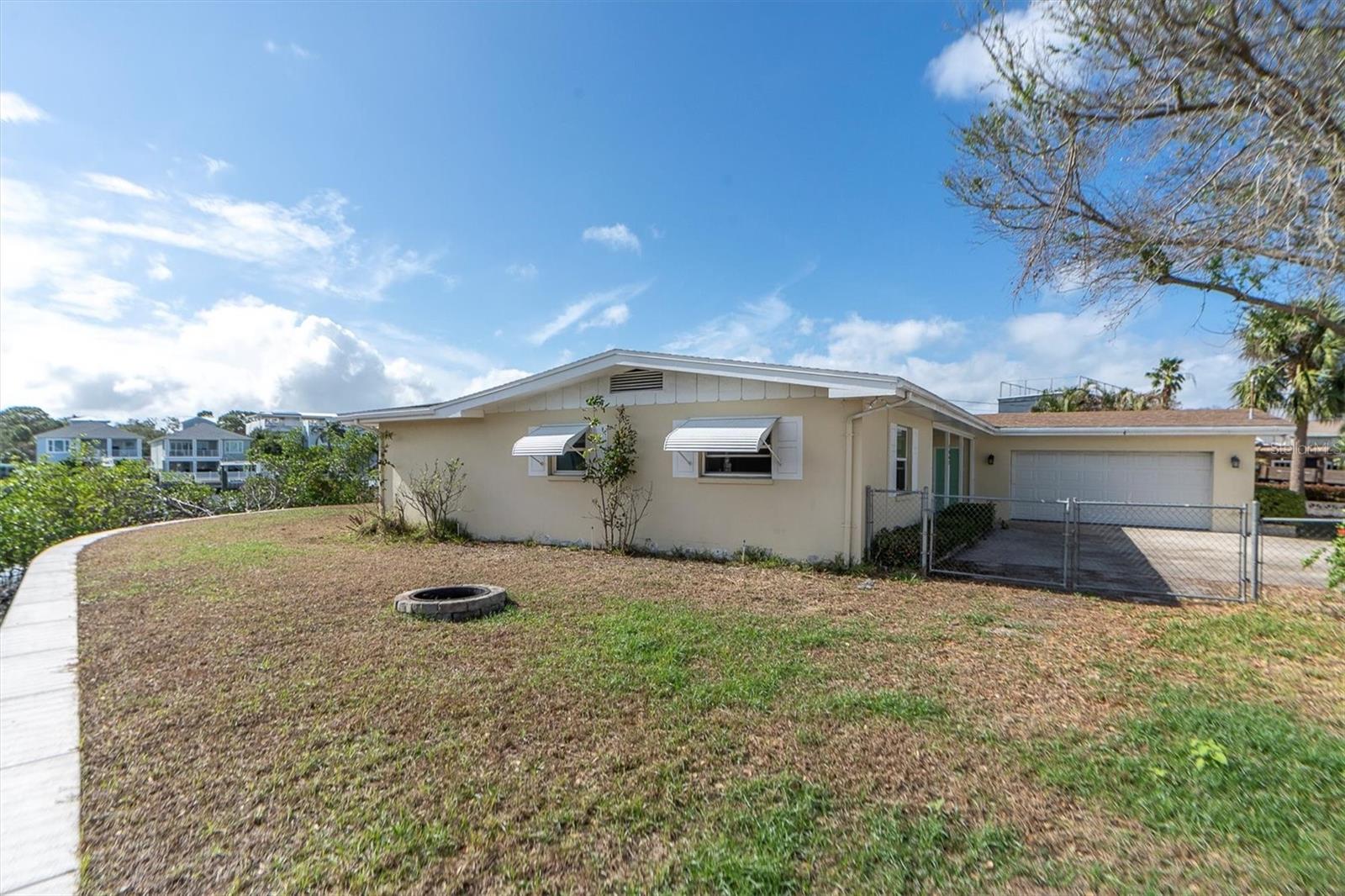 1863 VENETIAN POINT DR, CLEARWATER, FL, 33755