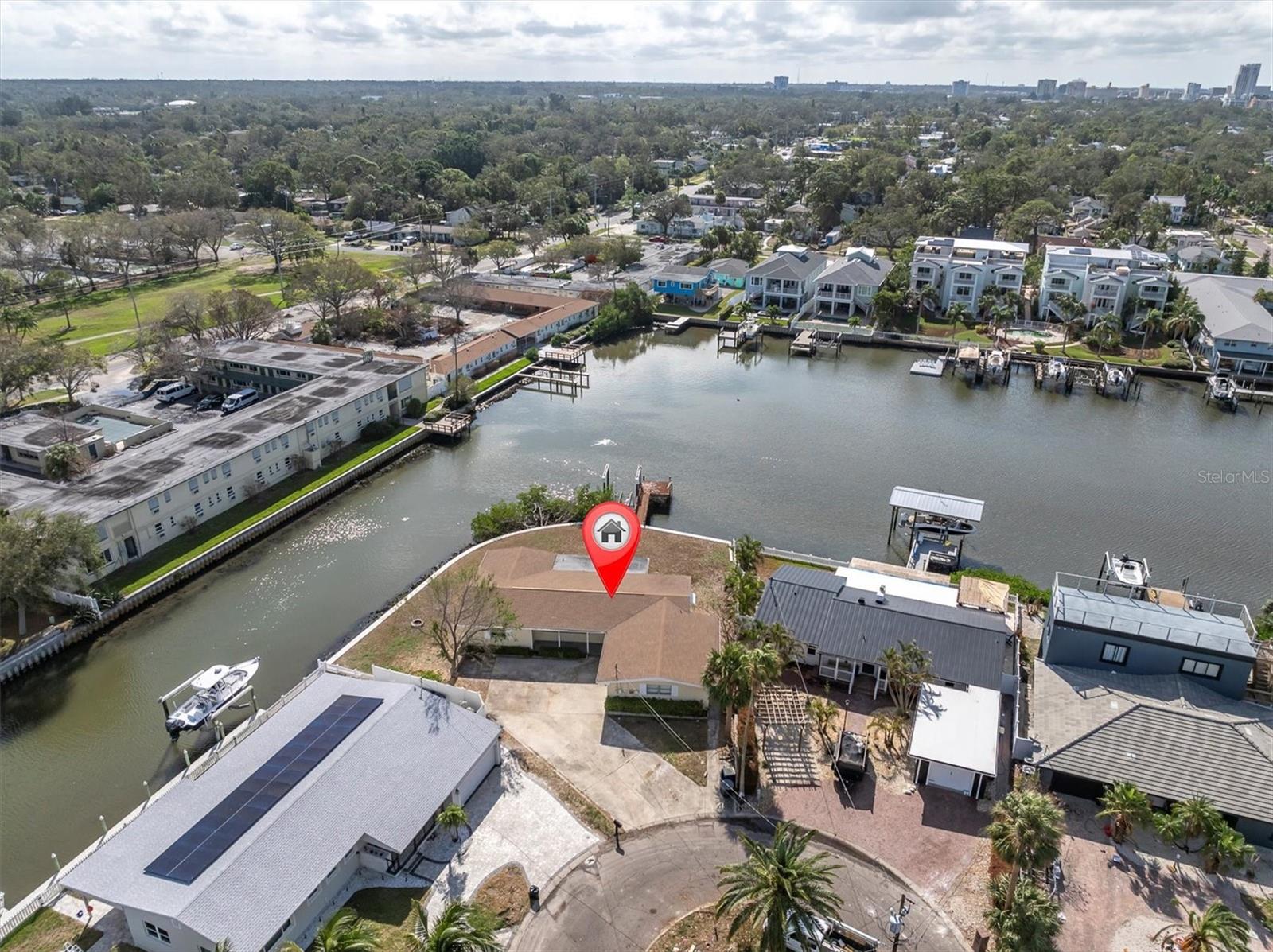 1863 VENETIAN POINT DR, CLEARWATER, FL, 33755