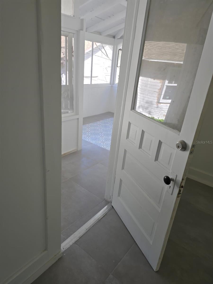 691 10TH AVE S #A, ST PETERSBURG, FL, 33701