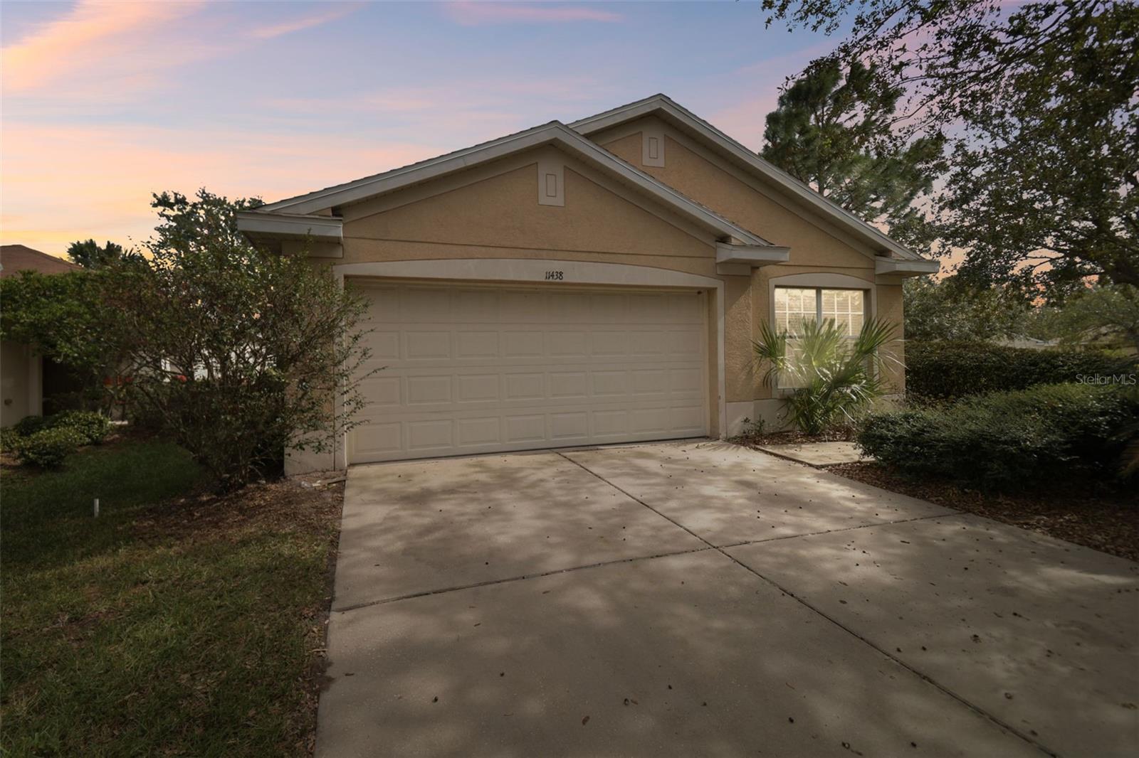 11438 CRESTLAKE VILLAGE DR, RIVERVIEW, FL, 33569